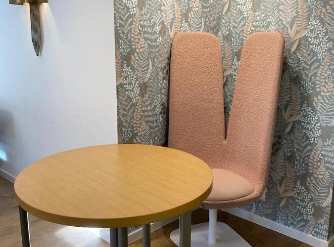 ベッド・アンド・ブレックファスト Witkacy 3*