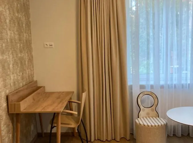 Witkacy Couette-café 3*